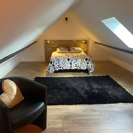 La P Tite Maison Gien Exterior photo